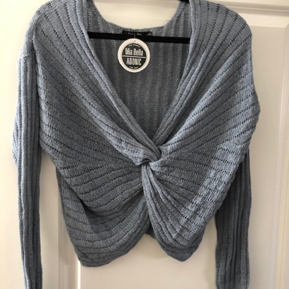 New! Beautiful blue sweater